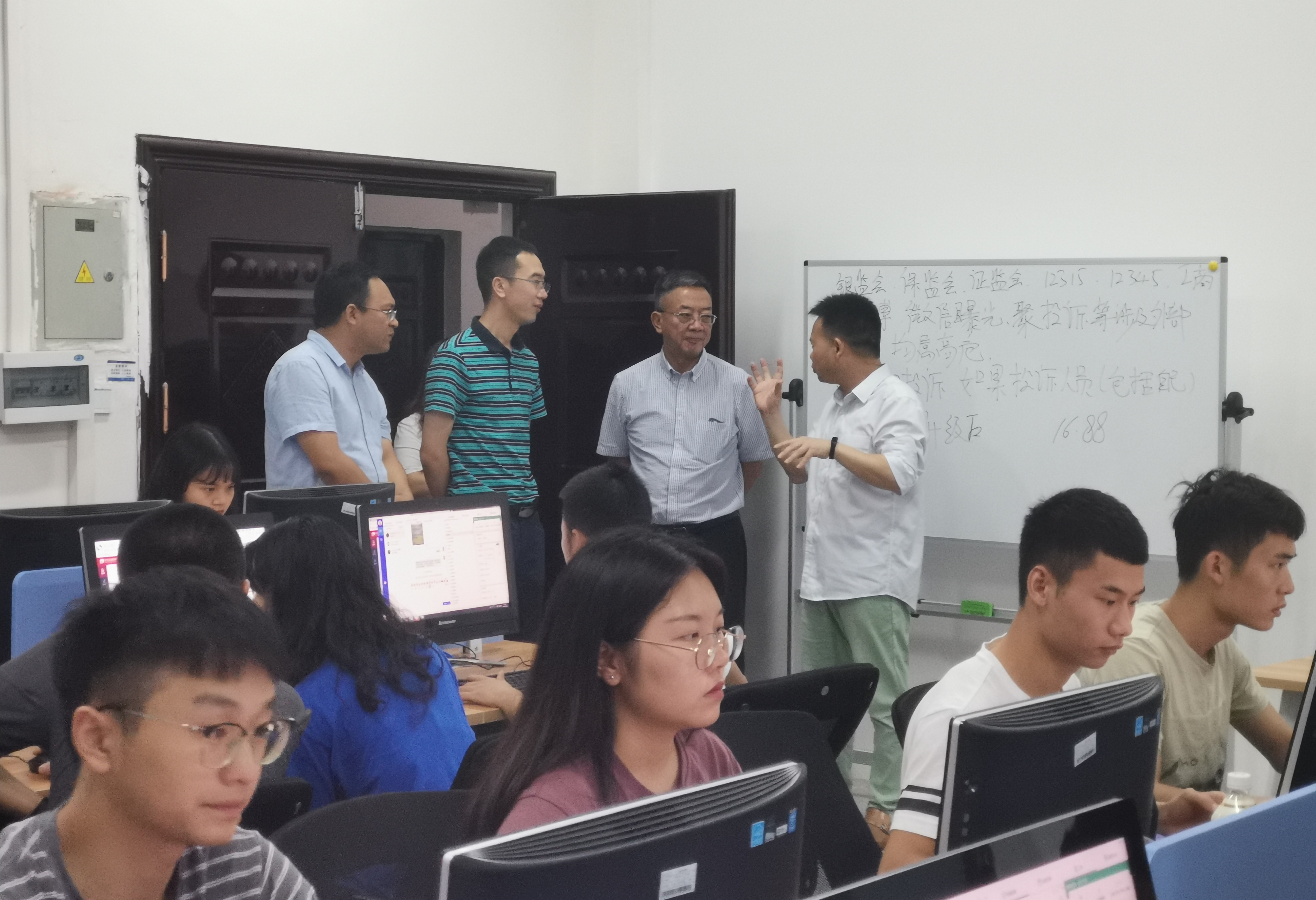 王书记2 王书记2