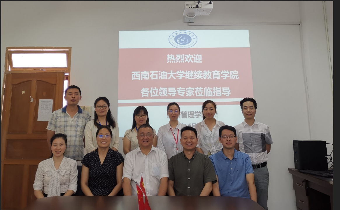 HTFEF691[8WB9)Q3`LT{P1K